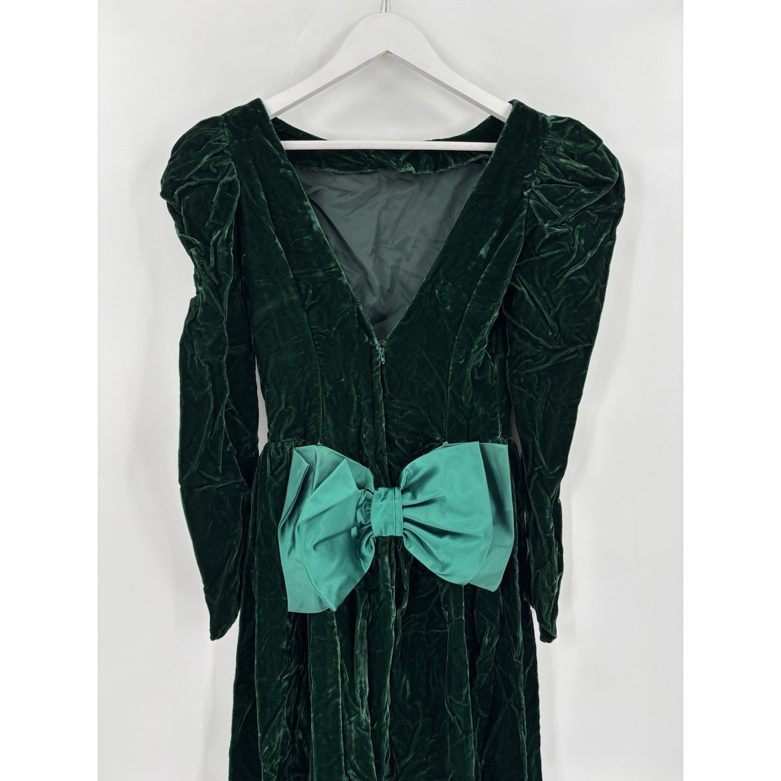 Amerian Vintage Velvet Dress Womens 8 Green Bow 80s Puff Shoulder Basque Waist — image 8 of 8